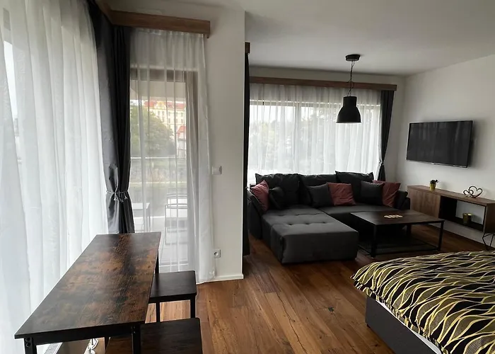 Apartman Champion Iii